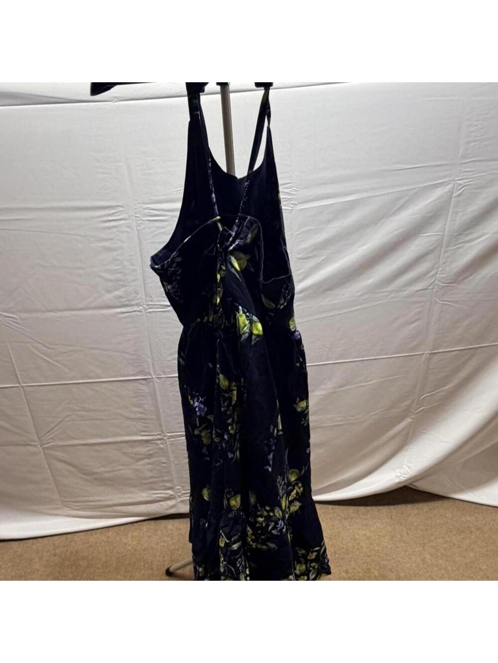 Time and Tru Women's Dress - Picture 3 of 5